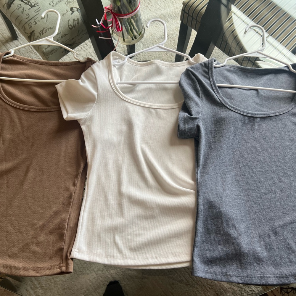 3 scoop neck tops size medium/6